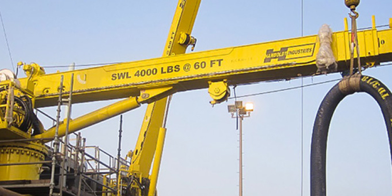 Hose Handling Crane